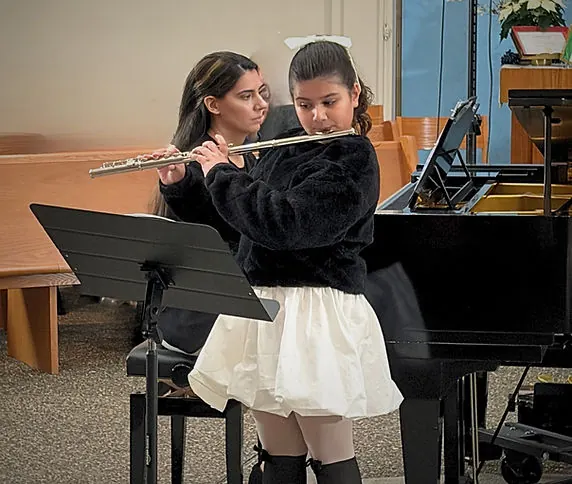 Music lessons for children at Azars' Music School