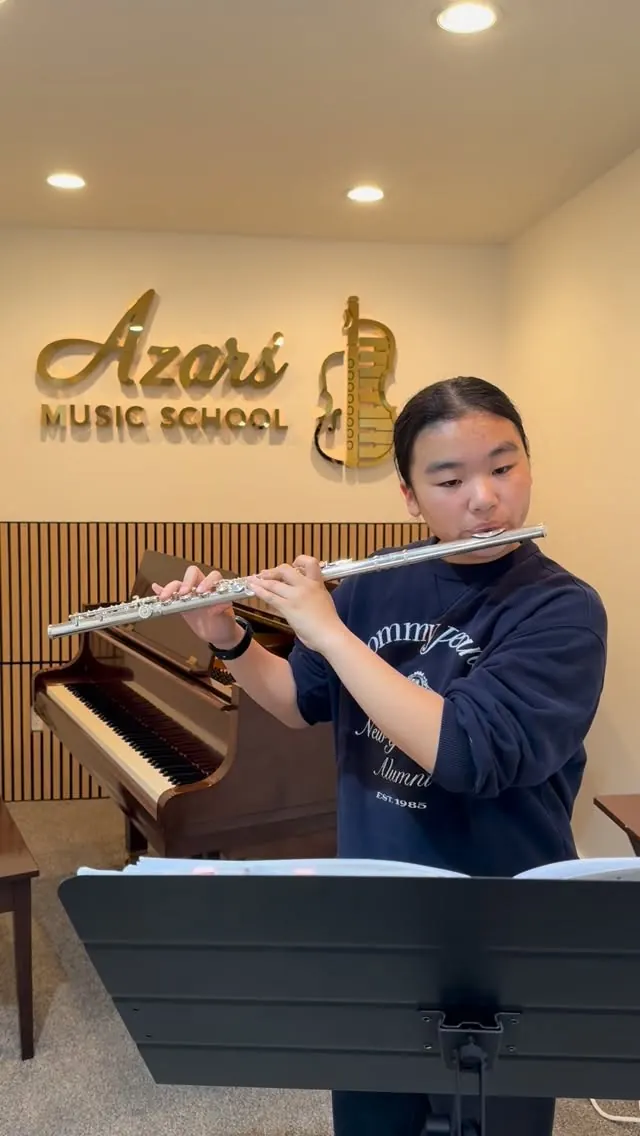 Flute lessons are a great way to build strong technique, confidence, and musical expression. Students can also work toward RCM exams and develop the skills they